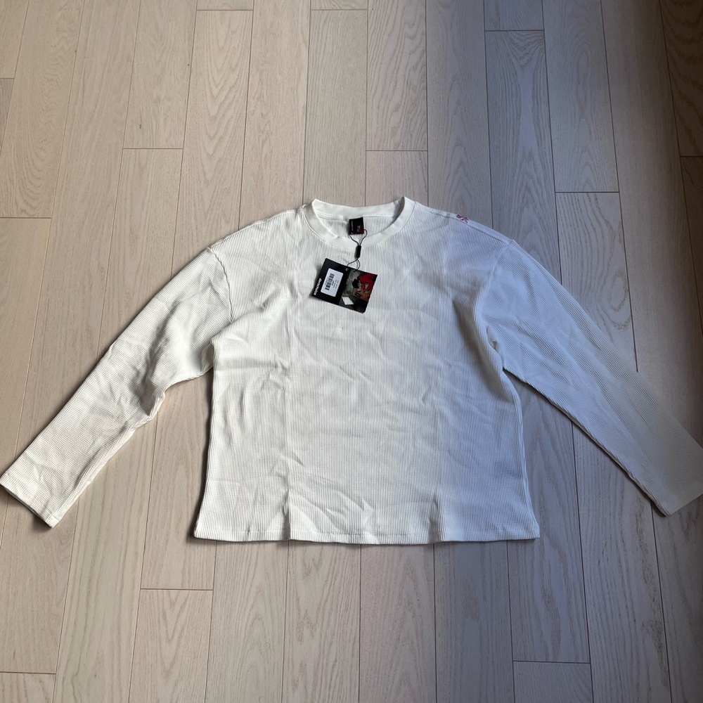 Derschutze “Blossom” Waffle Longsleeve (BRAND NEW) - Picture 4 of 5